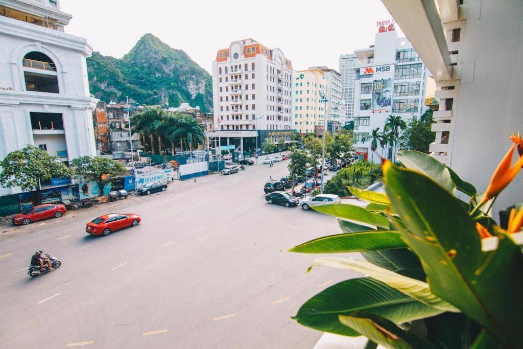 Anh Thu Hotel Hạ Long Extérieur photo